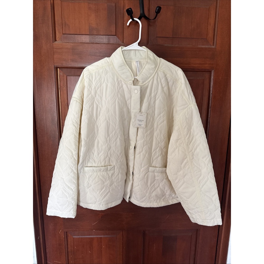 Fabletics Cream Spring Quilted Jacket Women's XLarge Buttons